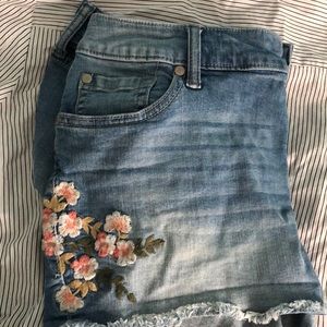 Torrid denim short shorts